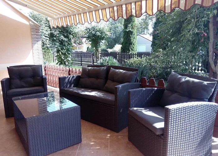 Uettoero Ut 177 B * 鲍洛通费尼韦什