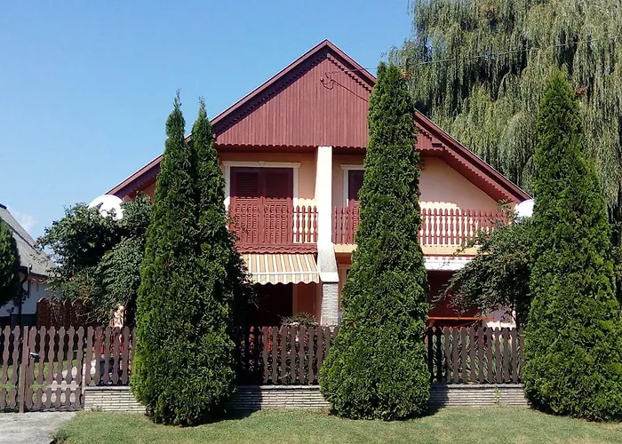 Uettoero Ut 177 B 鲍洛通费尼韦什